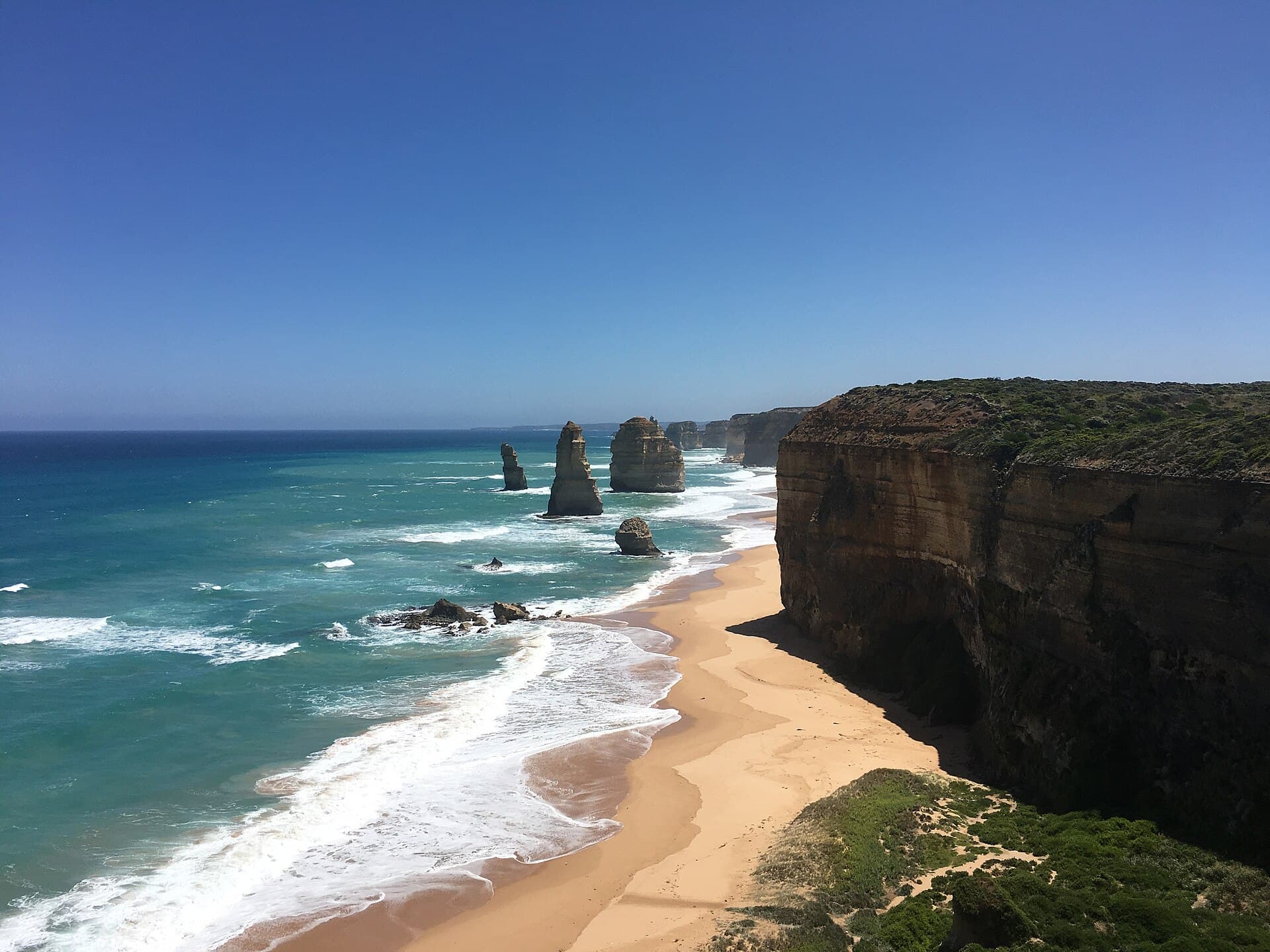 Great Ocean Road — representative scenery