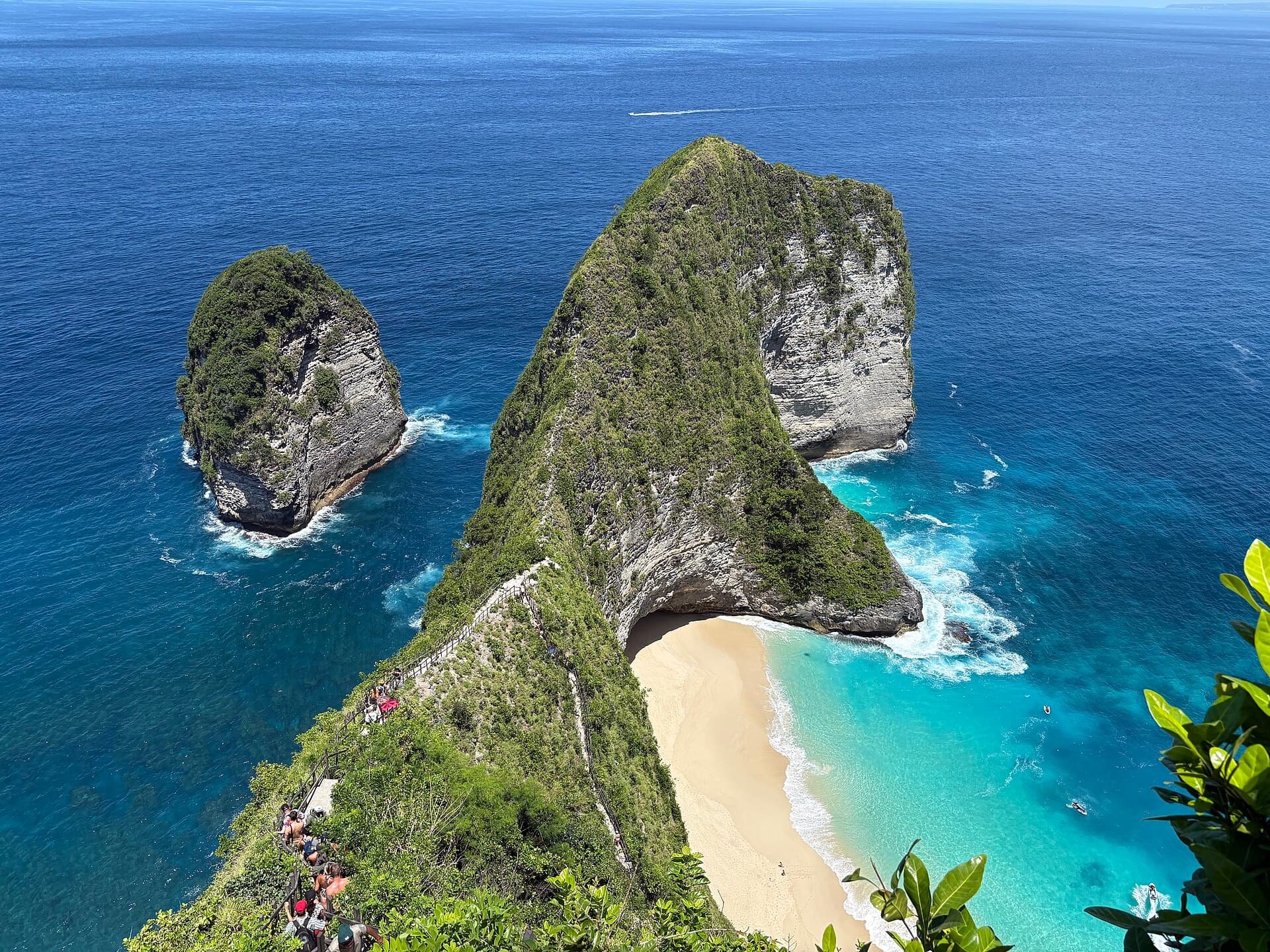 Nusa Penida — representative scenery